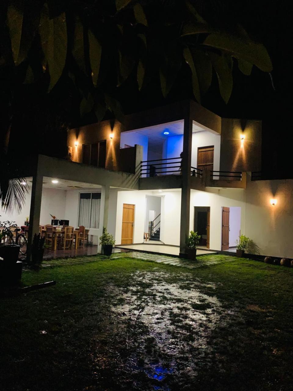 Cassia Udawalawe Hotel Luaran gambar