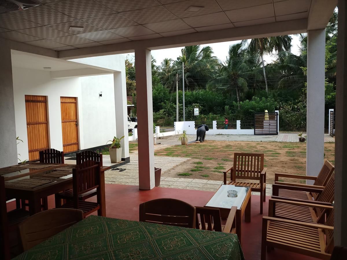 Cassia Udawalawe Hotel Luaran gambar
