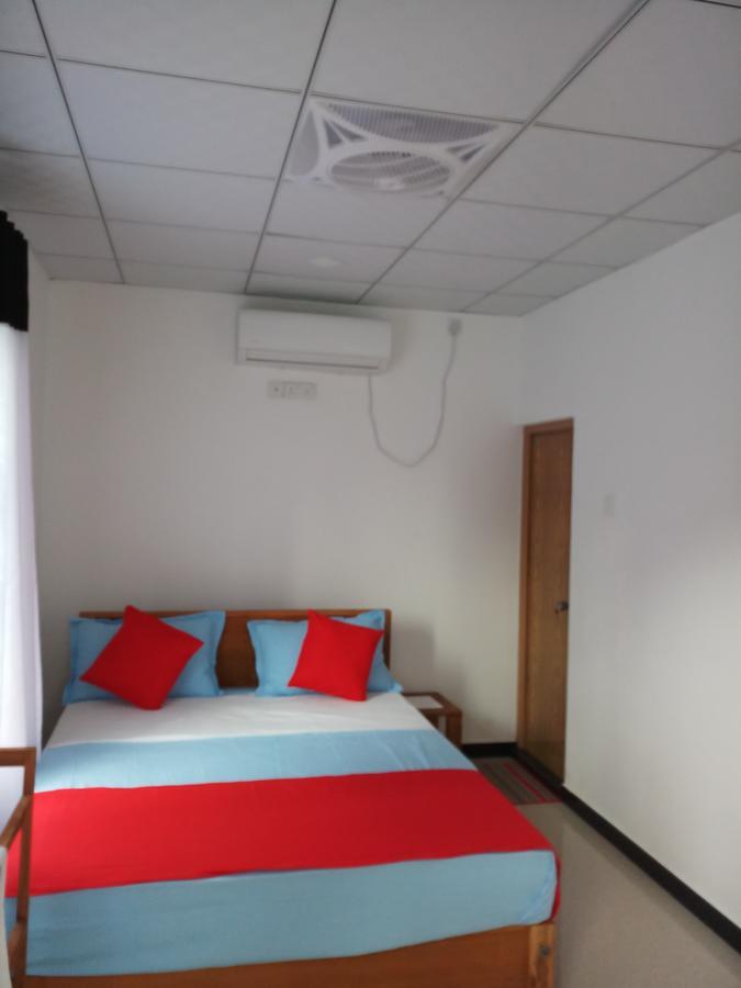 Cassia Udawalawe Hotel Luaran gambar