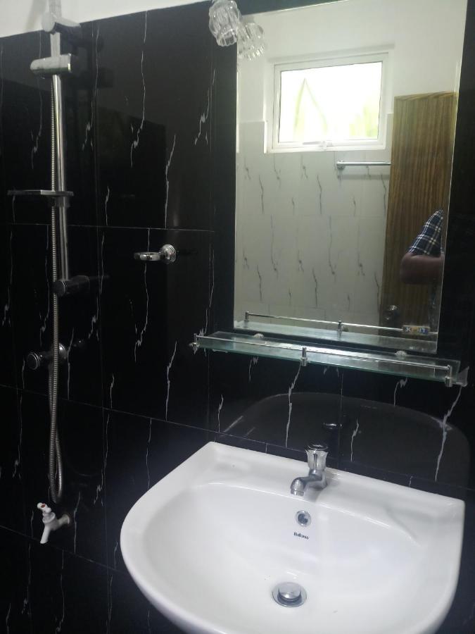 Cassia Udawalawe Hotel Luaran gambar