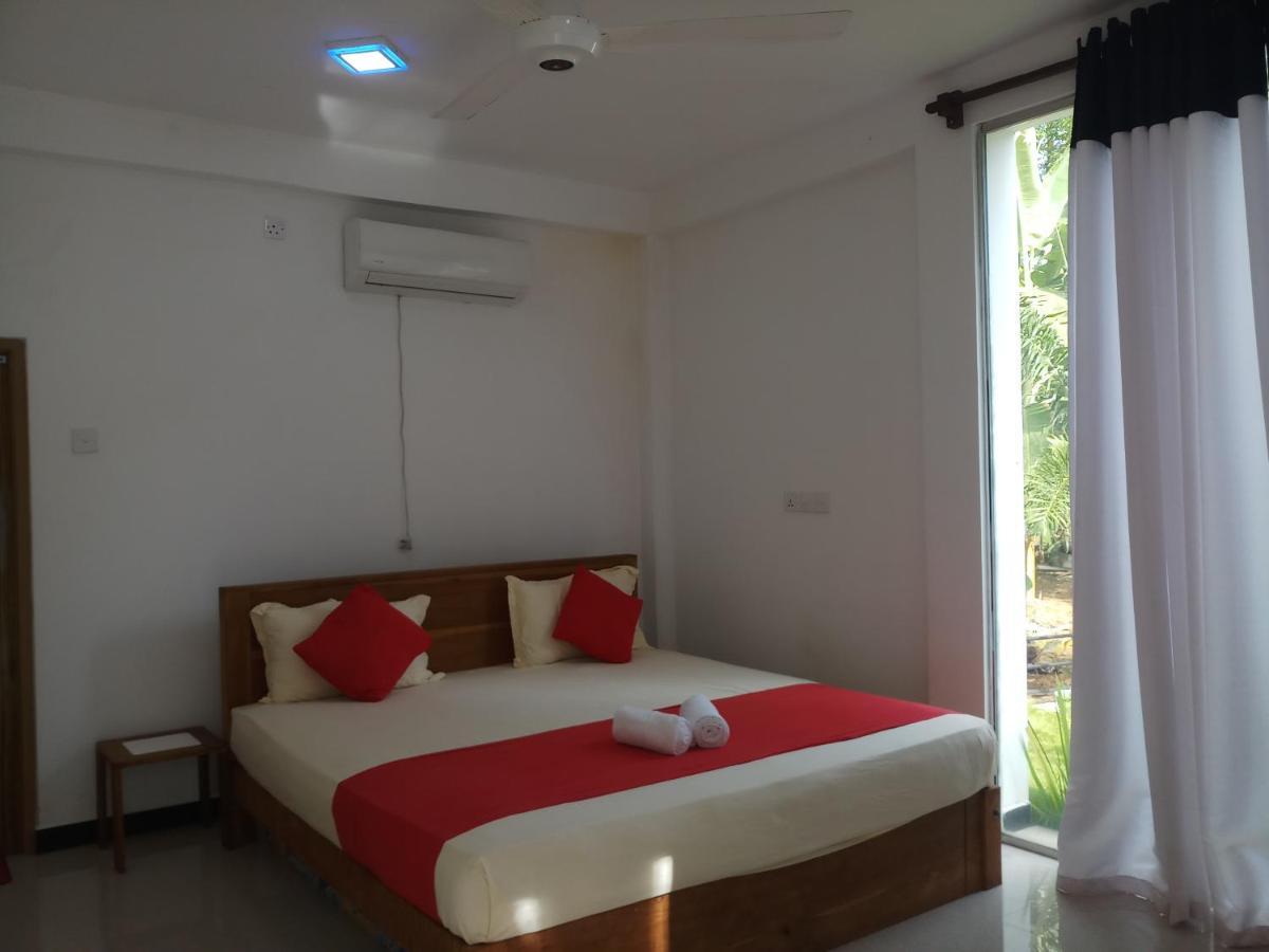 Cassia Udawalawe Hotel Luaran gambar